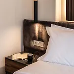 Mirabilis Boutique 3*