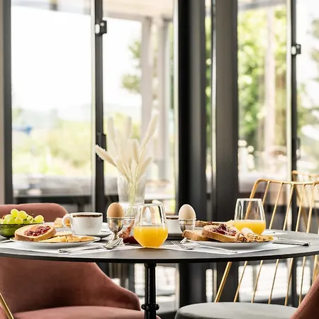 Mirabilis Boutique By Panel Hospitality فندق