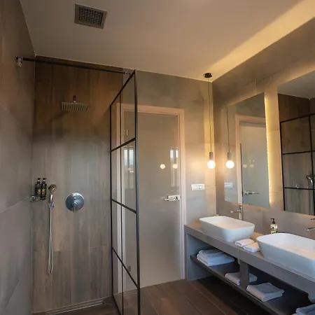 Mirabilis Boutique By Panel Hospitality فندق 3*