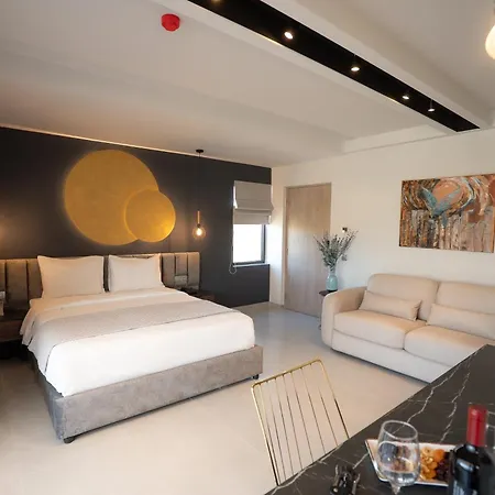 Отель Mirabilis Boutique By Panel Hospitality 3*